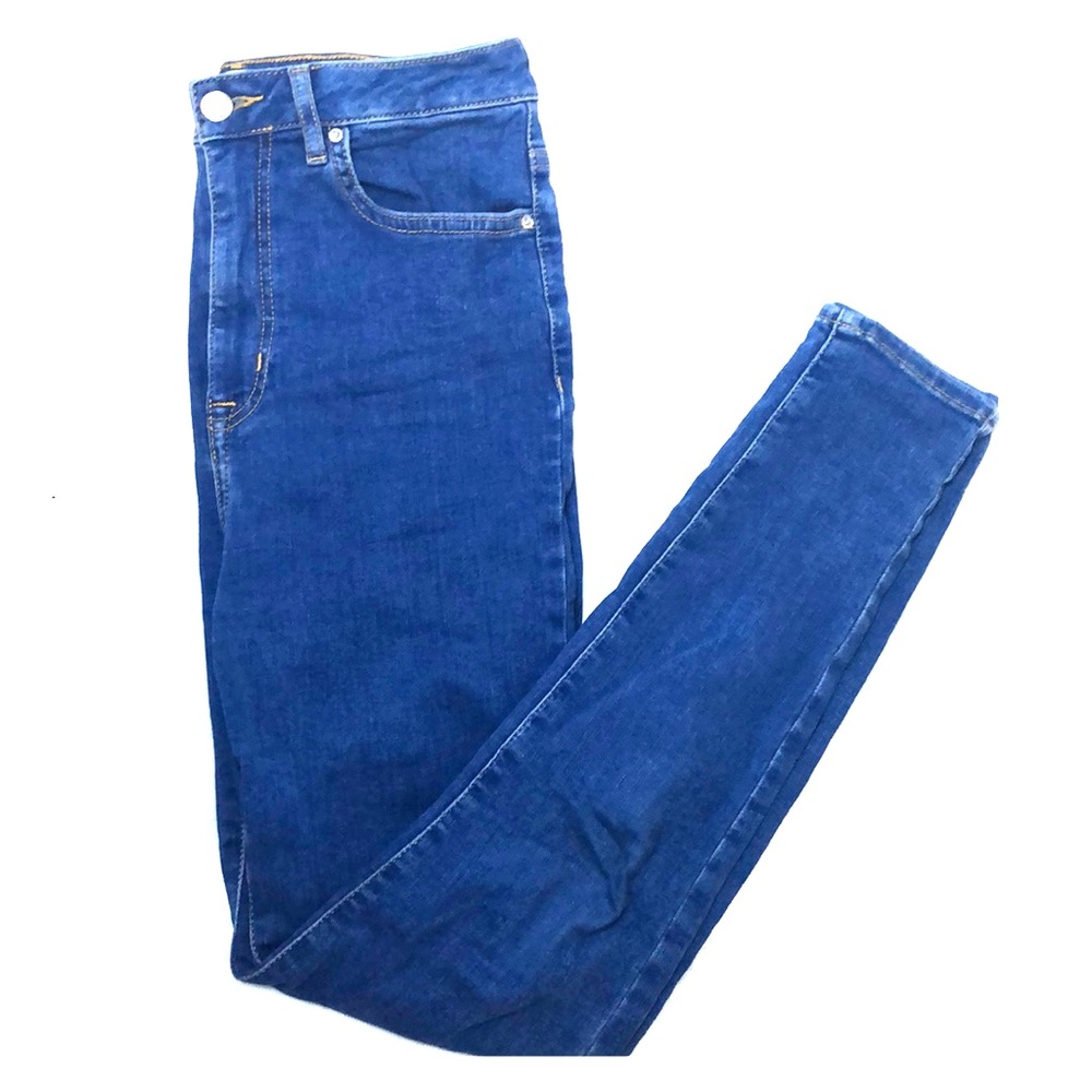 high waisted denim jeans